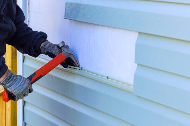 Reliable Siding Contractor contractor in New London, MN by Squared Siding
